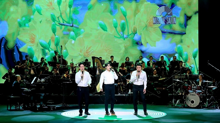 Nhạc sĩ Đức Trí bắt tay cùng Quốc Thiên ra mắt tuyển tập nhạc xuân
