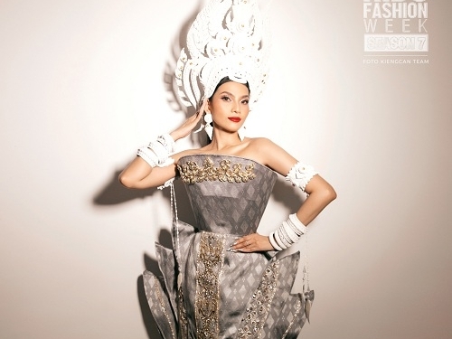 Trương Thị May diện trang phục Apsara, múa điệu nghệ tại 'Asian Kids Fashion Week'