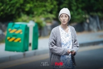 Park Min Young quyên góp tiền cho bệnh nhân ung thư nhân dịp Tết Nguyên đán