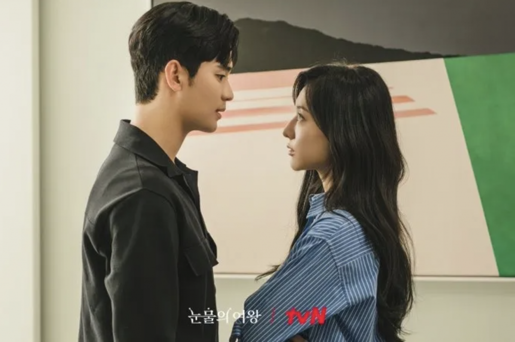 Cảnh đám cưới trong phim mới của Kim Soo Hyun lấy cảm hứng từ cặp đôi Hyun Bin - Son Ye Jin