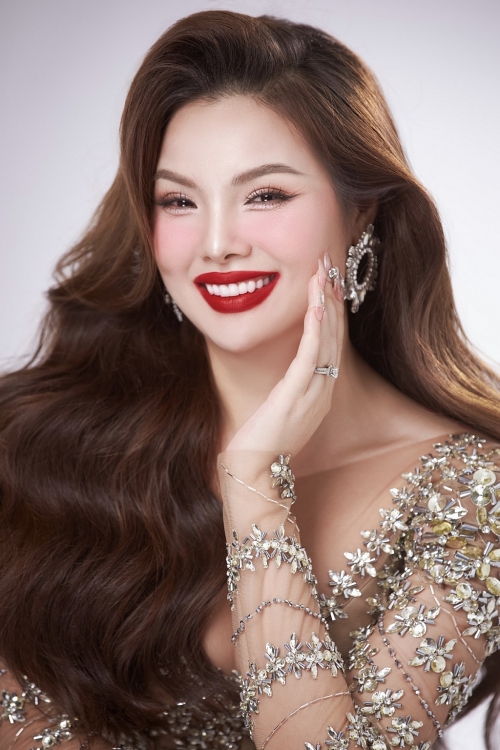 Ngọc Trang chính thức đại diện 'Mrs. Globe Vietnam 2024' dự thi 'Mrs. Globe 2024'