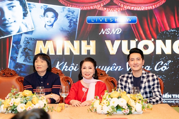 NSND Minh Vương tổ chức liveshow đầu tiên sau 60 năm: Tuổi U80 vẫn luyện hát giữ giọng, tự tay mời NSND Bạch Tuyết - NSND Lệ Thủy - NSND Ngọc Giàu