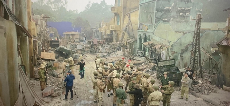 Đạo diễn phim Đào, Phở và Piano: 'Phim nói về một Hà Nội trường tồn!'