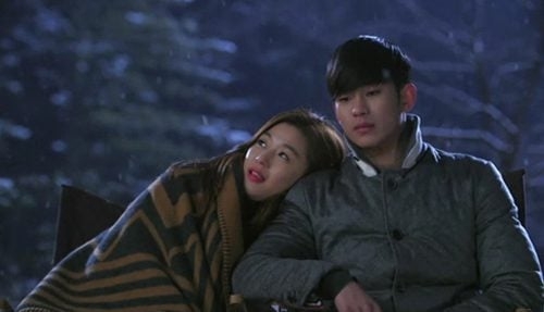 Kim Soo Hyun tái hợp với biên kịch 'Vì sao đưa anh tới', liệu có thành công vang dội