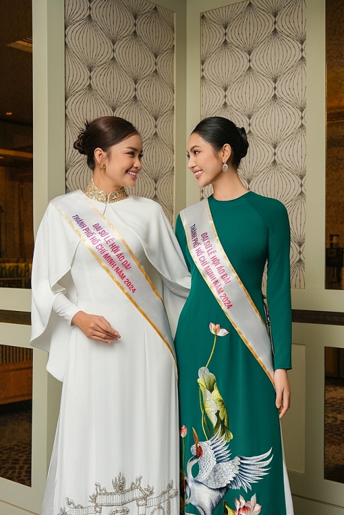 Hoa hậu Thu Uyên làm Đại sứ 'Lễ hội áo dài TP.HCM', diễn vedette BST áo dài NTK Võ Việt Chung