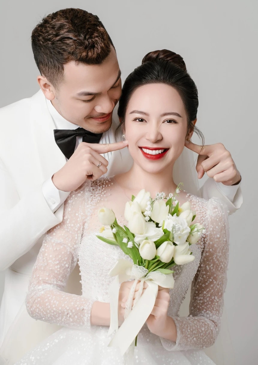 Diễn viên Kim Oanh tiết lộ 'danh tính' chồng là siêu mẫu đóng phim 'Trạm cứu hộ trái tim'