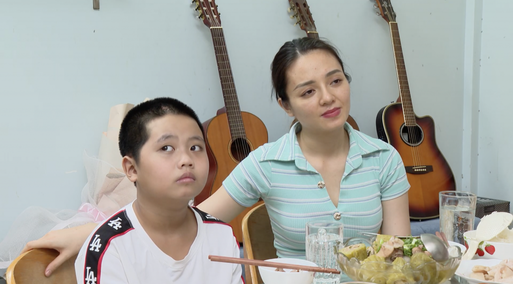 Nhạc sĩ Thái Hùng: Hơn 20 năm hoạt động nghệ thuật vẫn ở nhà thuê, tìm được bến đỗ bình yên cùng vợ trẻ kém 20 tuổi