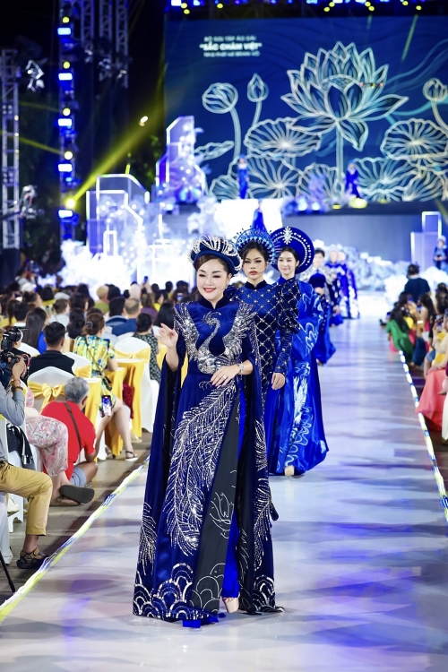 Hoa hậu Hoàng Thanh Nga tự hào trình diễn tại 'Lễ hội áo dài 2024'