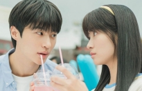 'Cõng anh mà chạy': Câu chuyện tình yêu giữa fan girl và idol