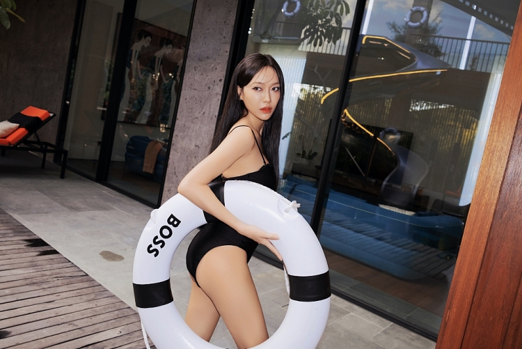 Hiếm hoi diện bikini, Diệu Nhi khoe dáng 'mlem' trong sự kiện thời trang quốc tế