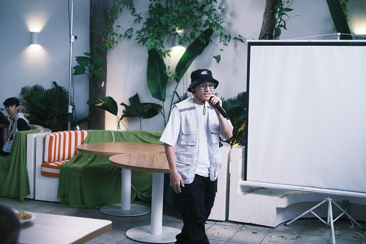 Ra mắt album 'Sao đủ để bao phủ', Rapper Datmaniac truyền thông điệp nâng cao ý thức bảo vệ môi trường thiên nhiên