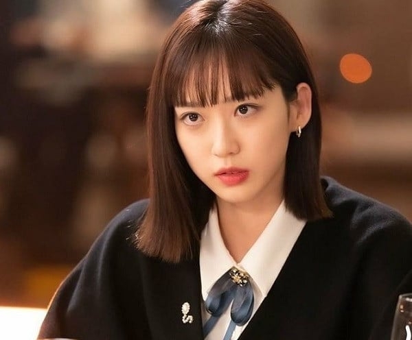 Những nữ sinh xấu tính bậc nhất phim Hàn: Liệu có ai ác hơn Yeon Jin của 'The Glory'?