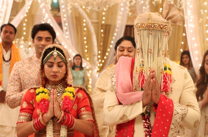 'Lỡ yêu người thừa kế': Lọ Lem và Tổng Tài phiên bản màn ảnh Ấn Độ khiến khán giả đổ rầm