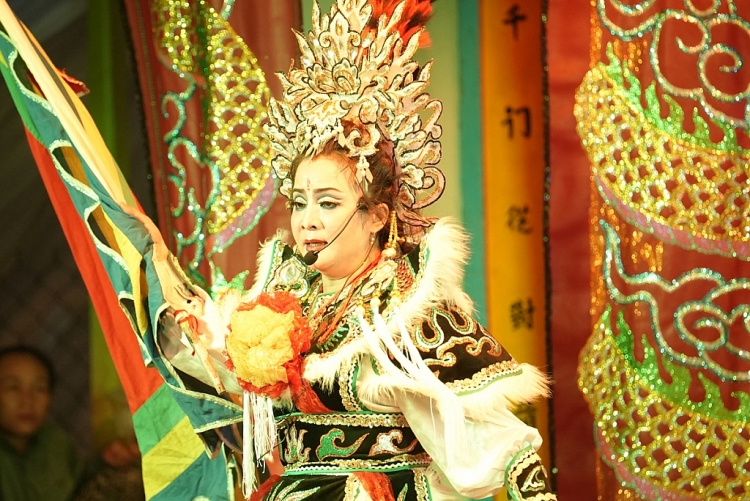 Lý Hải quảng bá văn hóa Việt ở franchise 'Lật mặt'