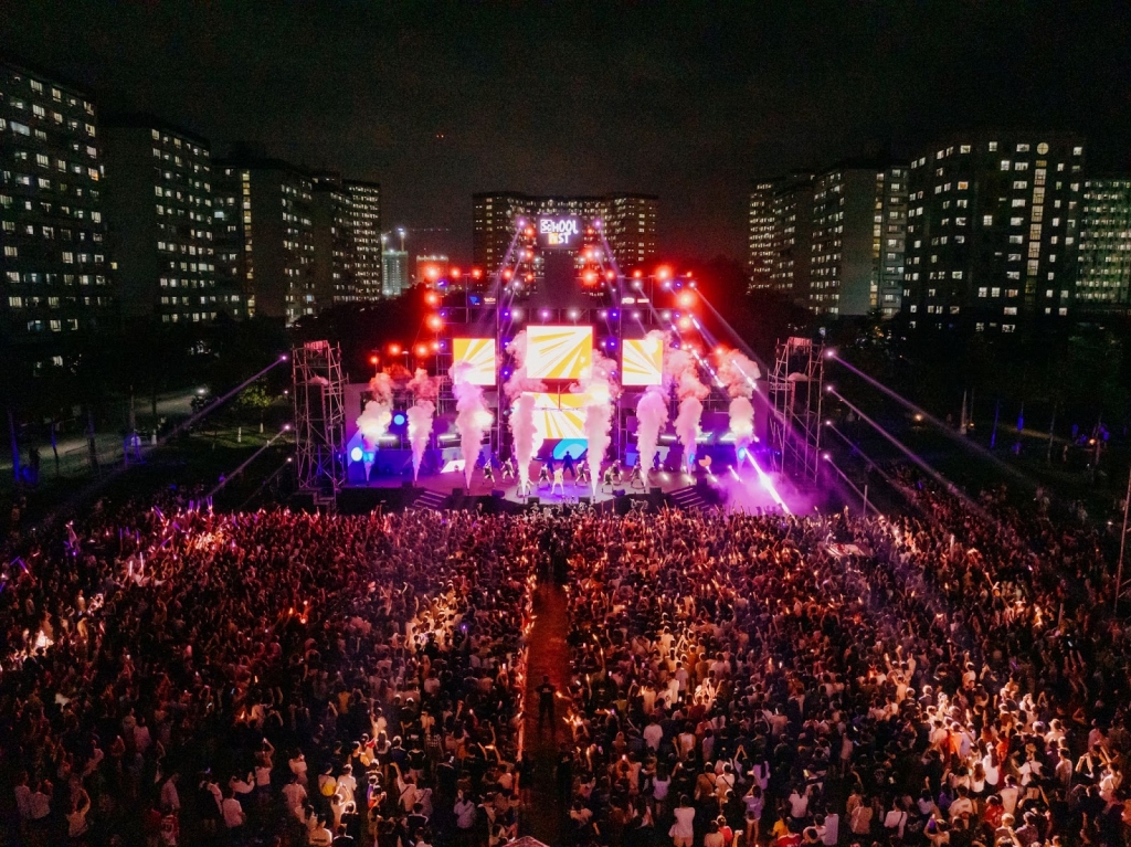 Hàng nghìn sinh viên hào hứng tham gia Workshare tại School Fest để được gặp ‘idol’ Hải Triều (Schannel)