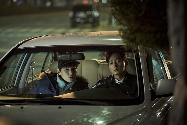 Gang Dong Won hóa sát thủ trong phim mới 'Bẫy nuốt mạng' cùng dàn diễn viên đình đám xứ Hàn