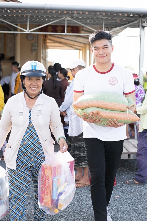 Kha Vũ từng nặng gần 100kg, giảm cân ngoạn mục và đang gây ấn tượng tại 'Ngôi sao chốt đơn'