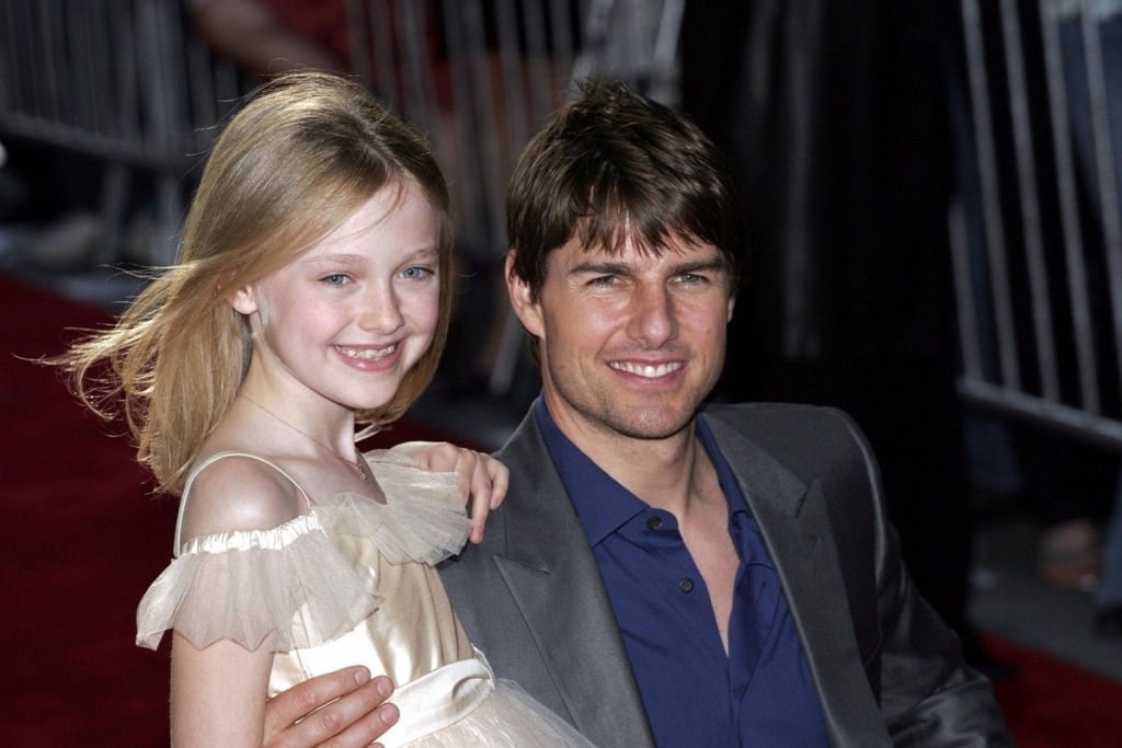 Hơn 20 năm Tom Cruise chưa bao giờ ‘quên’ tặng quà sinh nhật cho Dakota Fanning