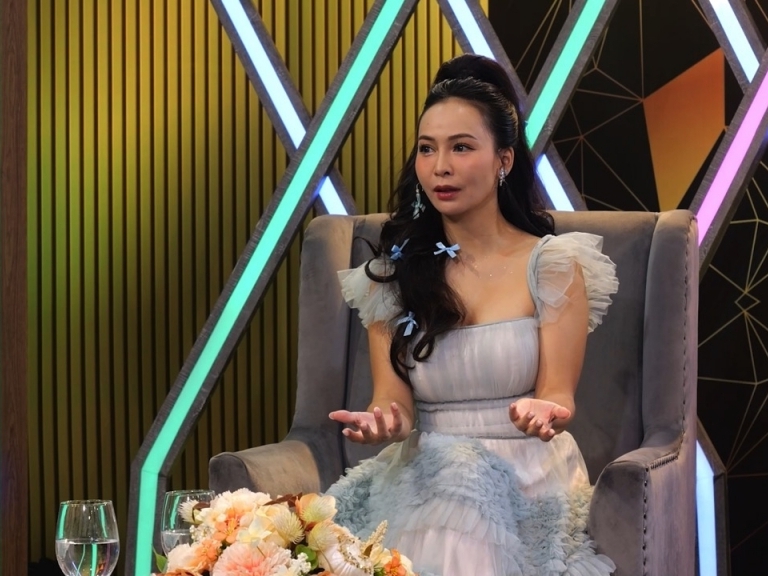 Ca sĩ Mỹ Ngọc: Từ 'bóng hồng' MC golf đến giọng ca Bolero mùi mẫn