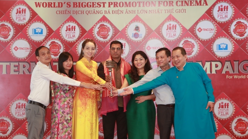 'Chiến dịch ngọn đuốc quốc tế cho điện ảnh thế giới' mở màn tại Việt Nam