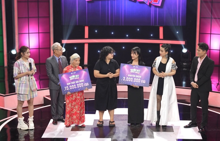 'Tuyệt kỹ tiếu lâm': Cụ bà Đặng Thiên Thanh giành chiến thắng với màn hài độc thoại
