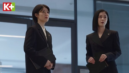 Phim mới của Jang Na Ra gây 'sục sôi' với chuyện 'vụng trộm'
