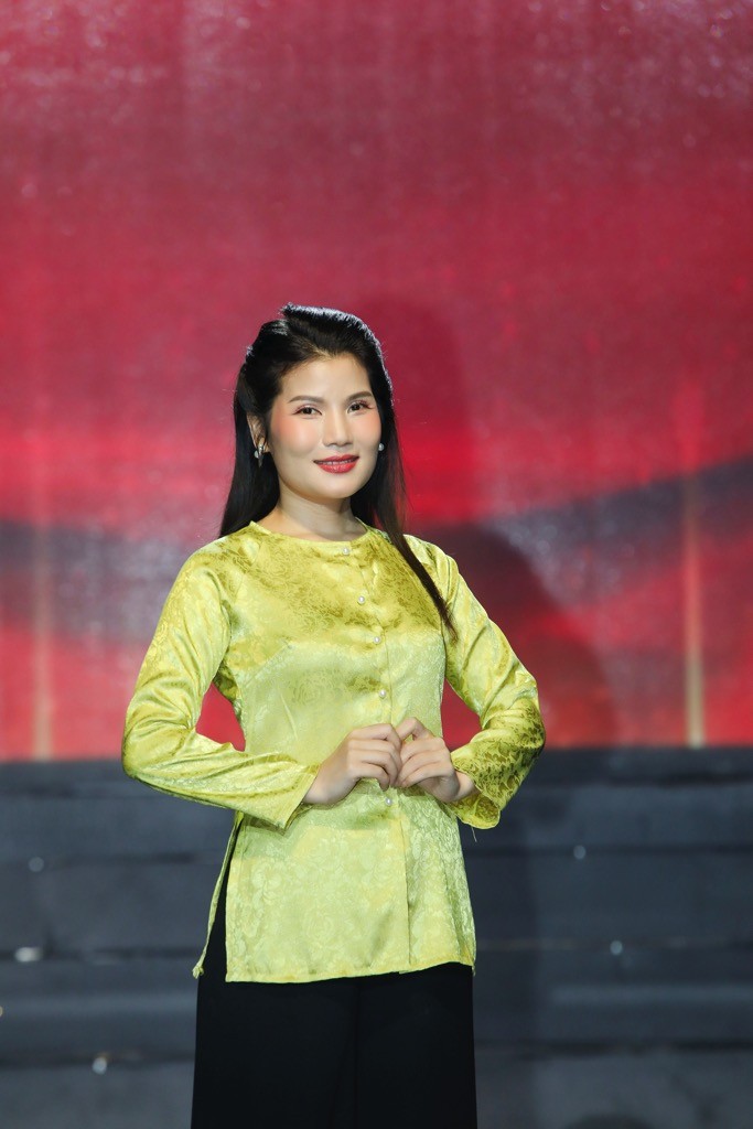 'Dấu ấn Việt' chung kết 2: Nghẹt thở với phần công bố 4 thí sinh bước vào vòng nguy hiểm