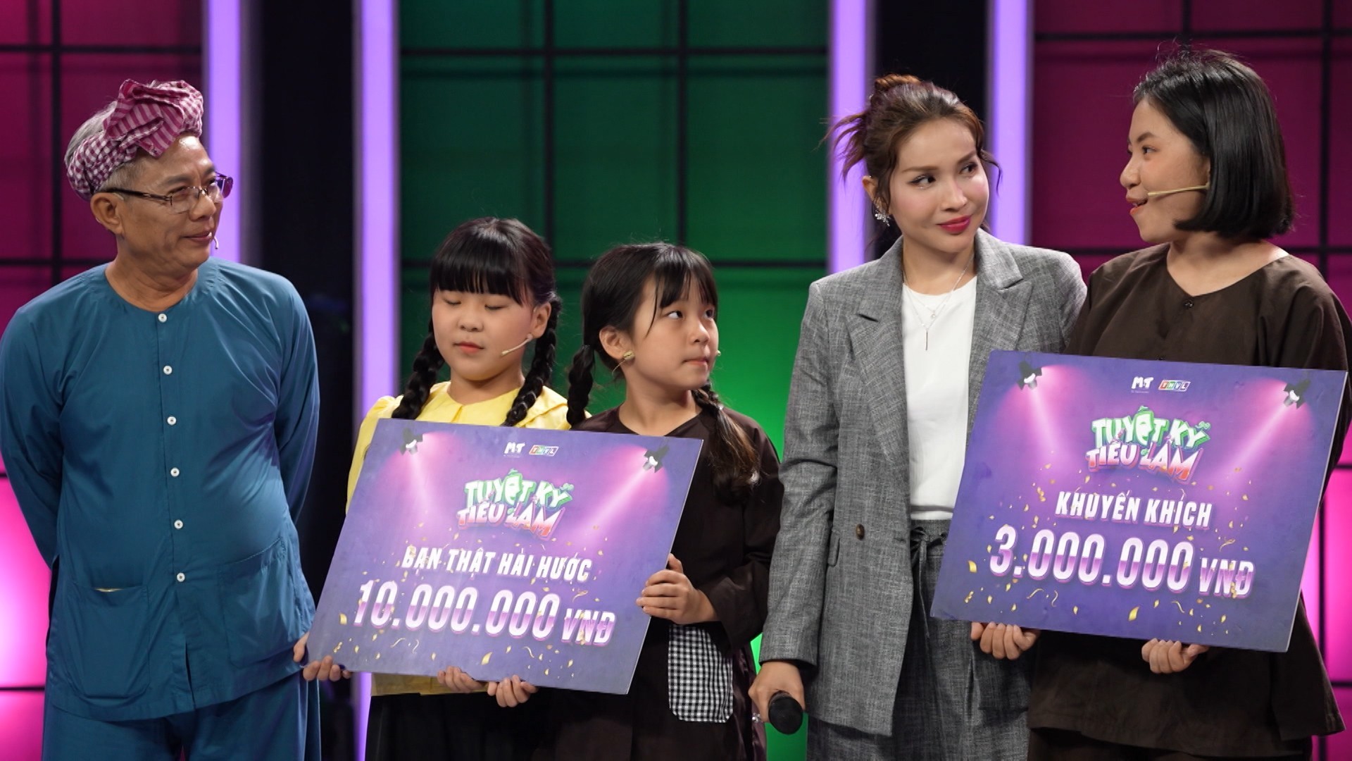 Cặp thí sinh nhí Chi Hân - My Hân giành chiến thắng tại tập 3 'Tuyệt kỹ tiếu lâm'