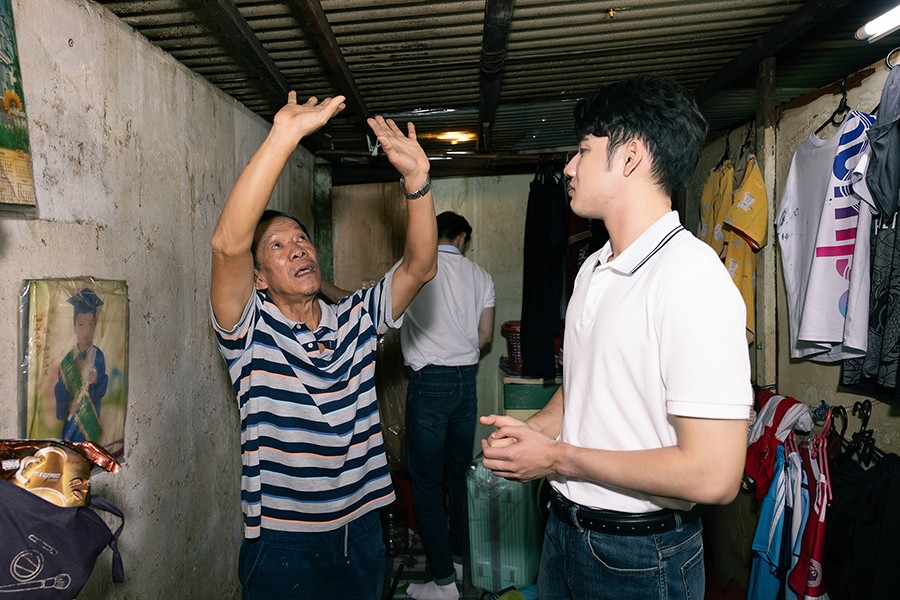 Nam vương Tuấn Ngọc, Á vương Minh Toại hỗ trợ kinh phí xây nhà tình thương cho hộ gia đình khó khăn