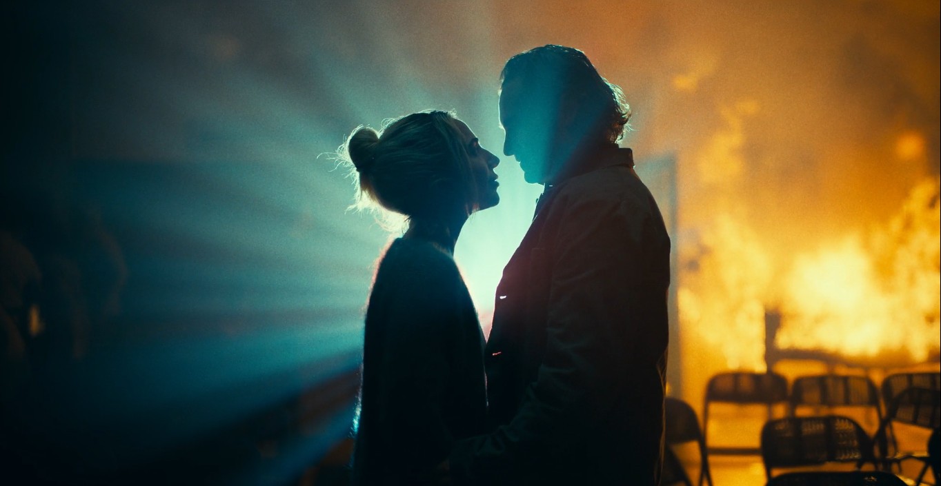 Joaquin Phoenix và Lady Gaga 'yêu điên dại' trong trailer mới của phần tiếp theo 'Joker'