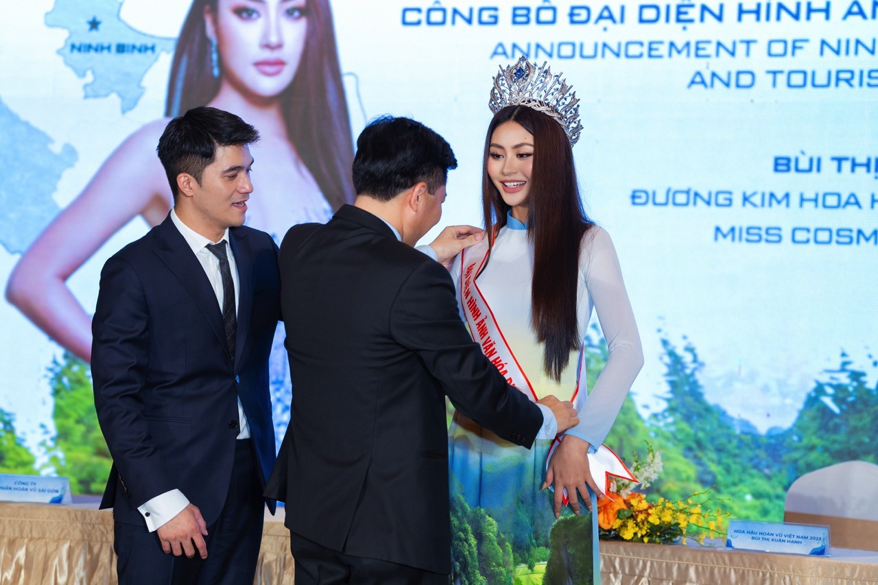 Công bố đại diện hình ảnh văn hóa du lịch và lịch trình hoạt động cuộc thi 'Miss Cosmo 2024' tại tỉnh Ninh Bình