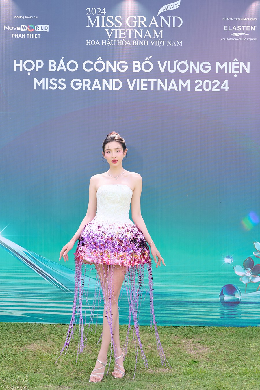 'Miss Grand Vietnam 2024' công bố vương miện từ vàng 24K, hơn 1.000 viên đá kim vương và ngọc lục bảo
