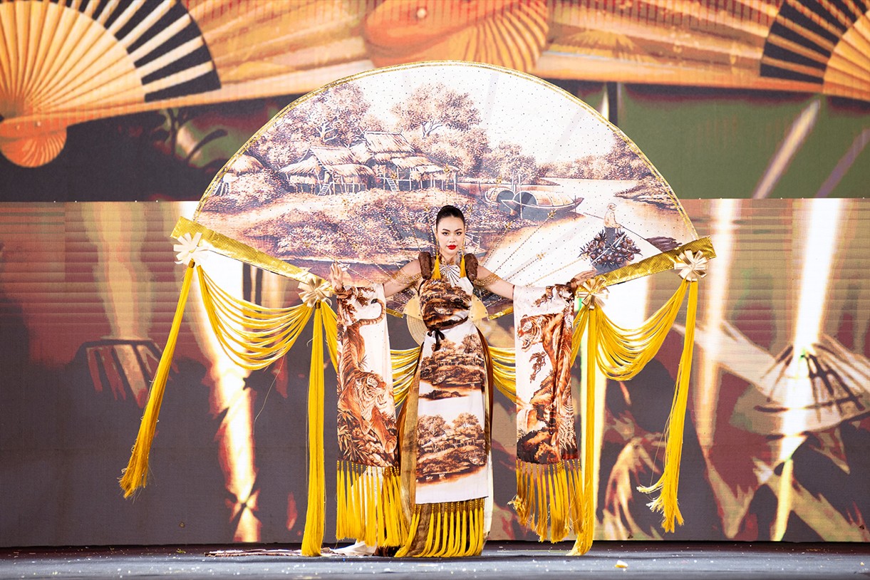 Không gian văn hóa tại National Costume 'Miss Grand Vietnam 2024'