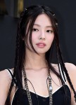 Những nữ Idol K-Pop giàu có nhất: Tham gia showbiz vì đam mê, Jennie đứng top!