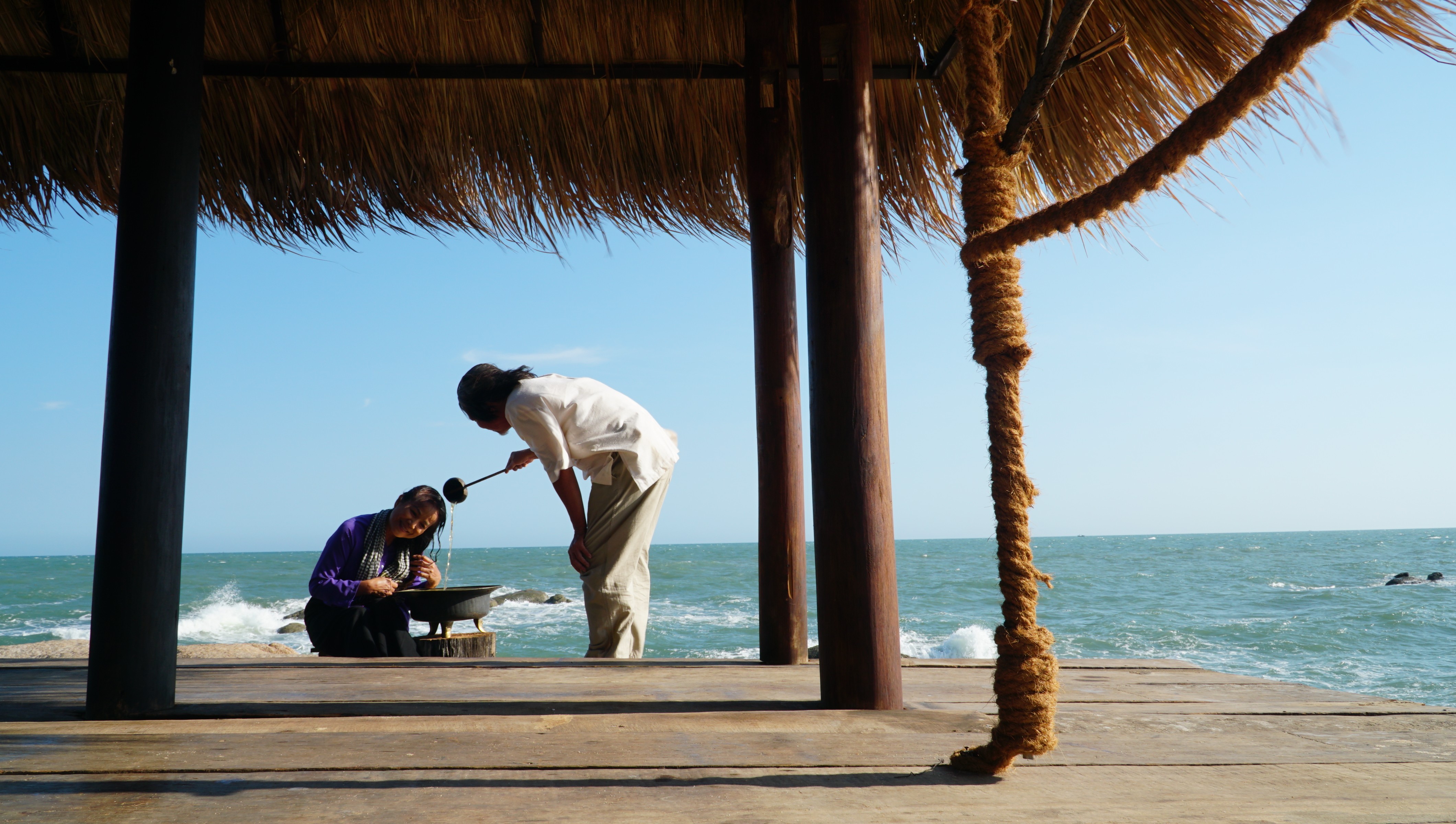 Đạo diễn Trần Chí Thành: Bà già đi bụi vừa tạo áp lực nhưng cũng là sự khích lệ cho tôi!