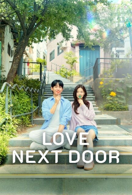 'Love Next Door' dù 'dở' nhưng vẫn thống trị bảng xếp hạng phim Hàn