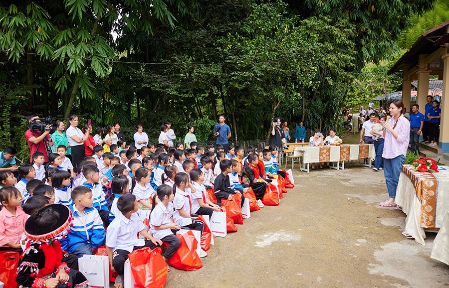 Lương Thùy Linh gửi tấm chân thành về Cao Bằng giữa thiệt hại bão lũ