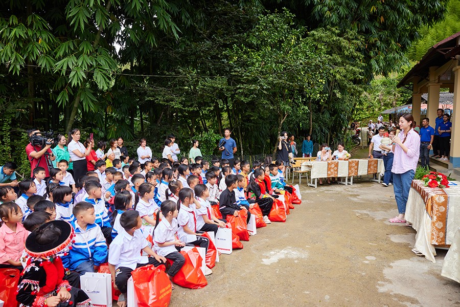 Lương Thùy Linh gửi tấm chân thành về Cao Bằng giữa thiệt hại bão lũ