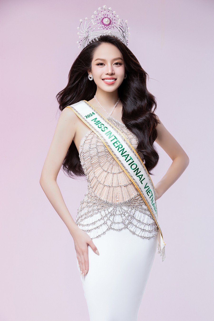 Tân 'Hoa hậu quốc gia Việt Nam 2024' đại diện nước nhà dự thi 'Miss International 2025'