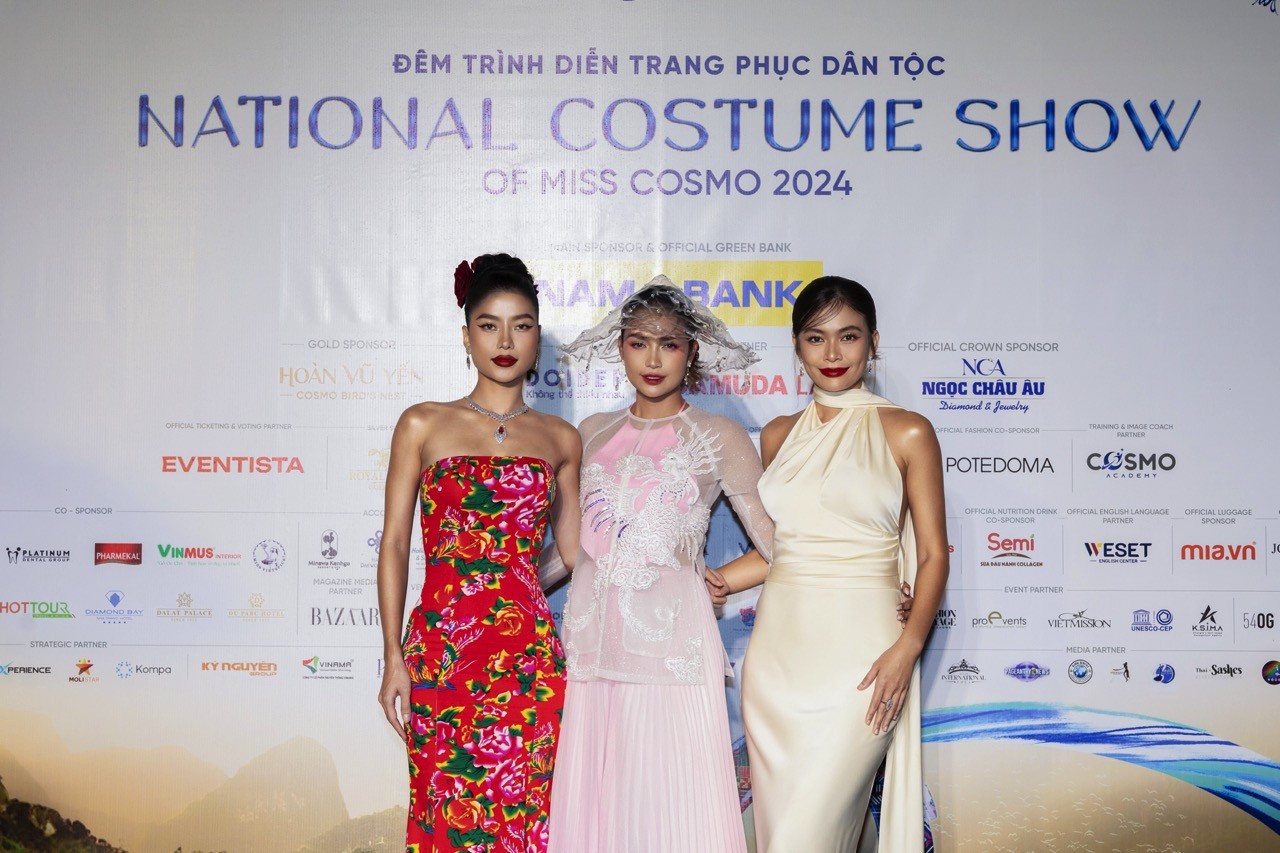 Đêm trình diễn Trang phục dân tộc của 'Miss Cosmo 2024': Nơi tinh hoa văn hóa hội tụ!