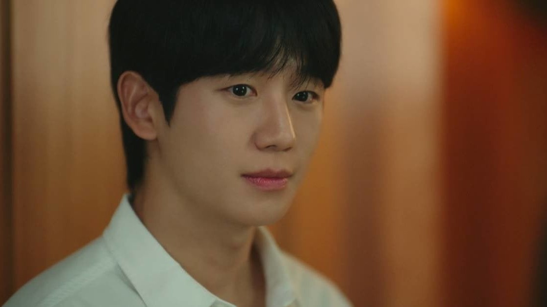 Jung Hae In tự tin khoe giọng hát ngọt ngào trong 'Love Next Door'