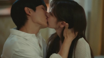 Khán giả Hàn ghét cảnh hôn của Jung Hae In - Jung So Min trong 'Love Next Door'