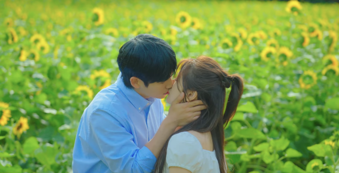 Khán giả Hàn ghét cảnh hôn của Jung Hae In - Jung So Min trong 'Love Next Door'