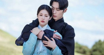 Jung Hae In cùng những người tình màn ảnh 'đẹp như hoa' của Jung So Min