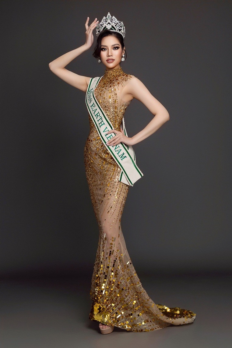 'Người đẹp truyền cảm hứng' Cao Ngọc Bích trở thành đại diện Việt Nam dự thi 'Miss Earth 2024'