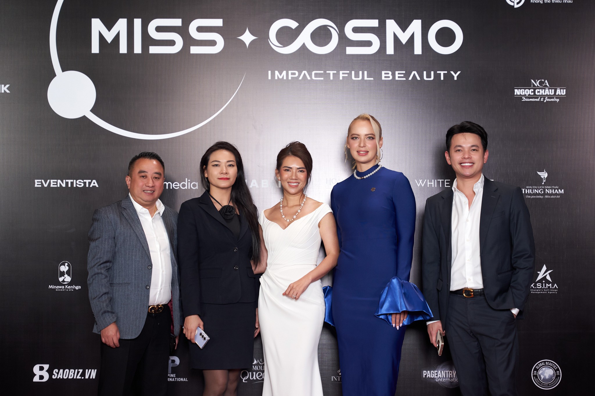 Jury Session 'Miss Cosmo 2024': Thí sinh tỏa sáng ấn tượng trong các phần thi, vương miện và Tiara chính thức được công bố