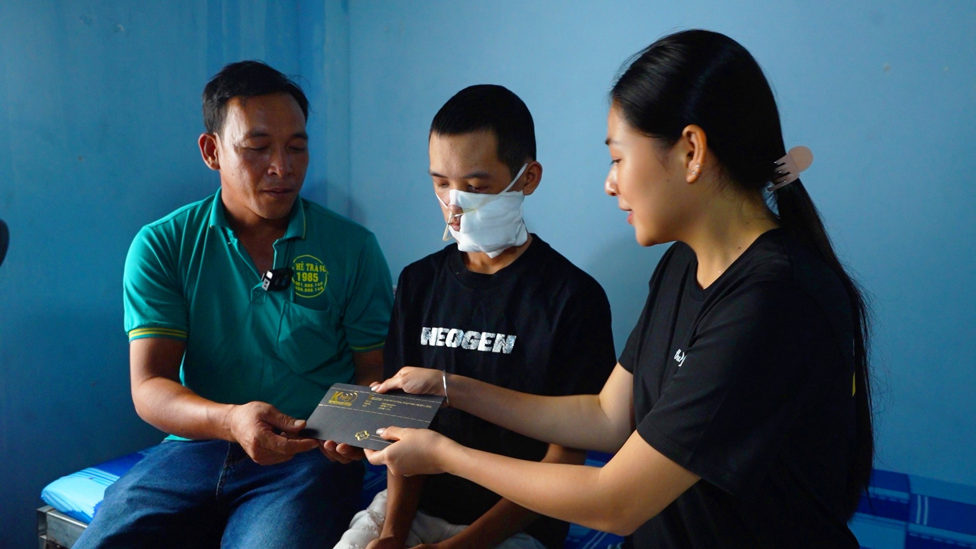 'Hành trình lan tỏa yêu thương cùng phim 'Hai Muối' giúp đỡ được nhiều cặp cha con có hoàn cảnh khó khăn