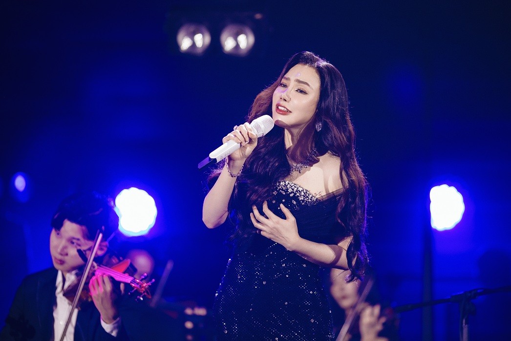 Nhạc sĩ Đức Trí thăng hoa cùng Live concert 'Có đôi lần' với 11 giọng ca đẳng cấp