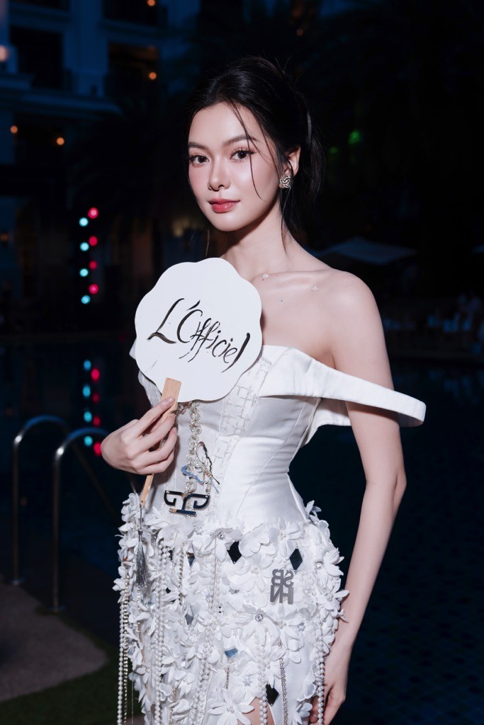 Yên Đan thắng lớn: Gây sốt khi đóng phim, giành luôn giải Beauty Influencer Of The Year