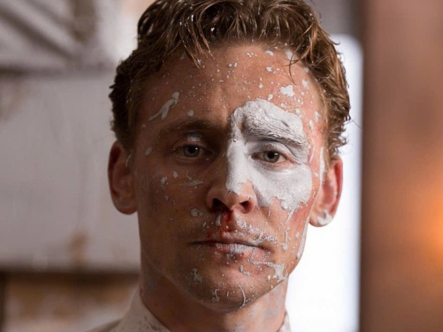 'The Life of Chuck' - bộ phim kỳ lạ nhất trong sự nghiệp của Tom Hiddleston